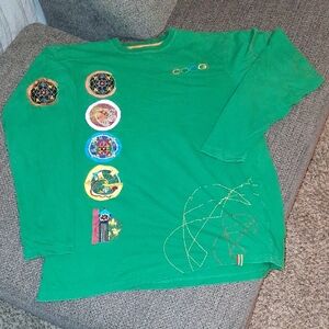 Coogi size XL green Long Sleeve Crew Neck T-shirt Embroidery. Patches. SEE PICS